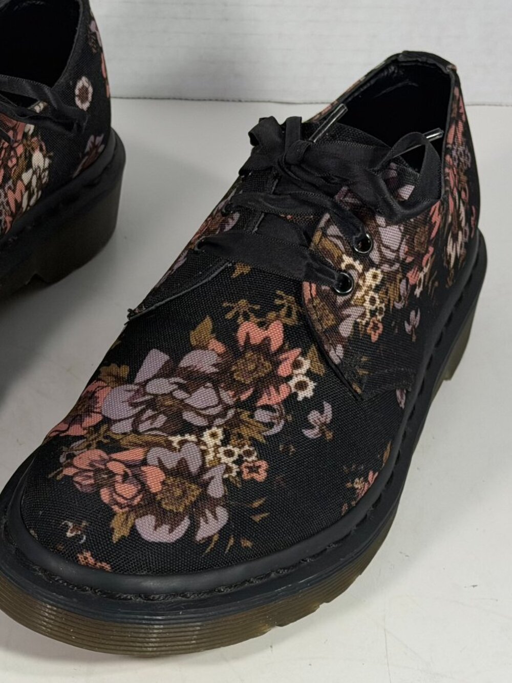Dr. Martens L-size 6 Canvas Flower - Picture 15 of 15